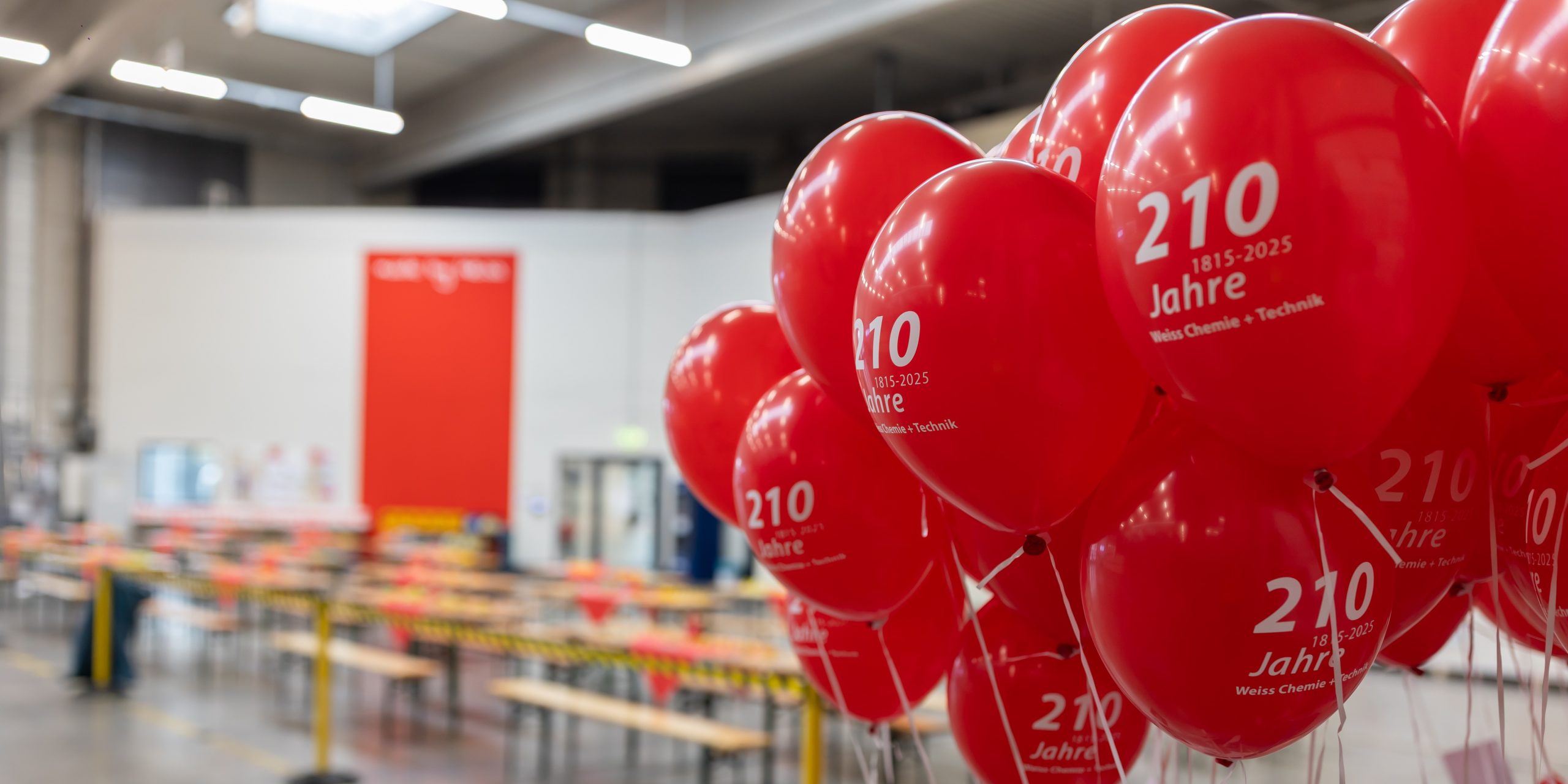 210 Jahre Weiss